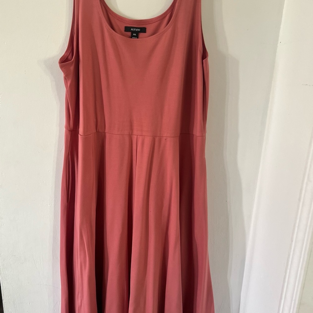 Alfani Women’s petite xl Pink/coral Dress